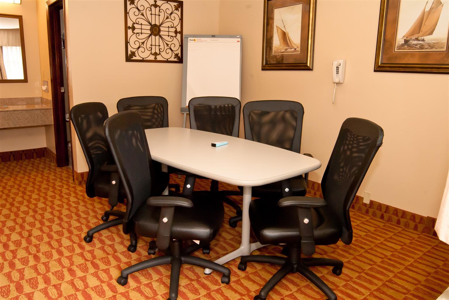 Best Western Clermont Hotel 3*